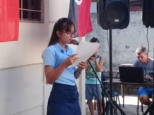 Otorgan Premio del Barrio a preuniversitario en Cienfuegos