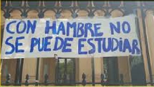 🎧 Continúan tomas de escuelas secundarias en Buenos Aires