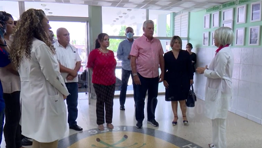 📹 Visita Presidente cubano obras de salud y cultura en Cienfuegos